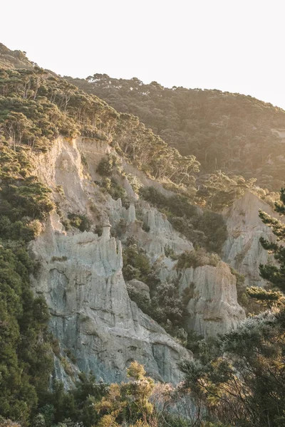 Zirvelerde, Putangirua Pinnacles 'da, Wairarapa' da