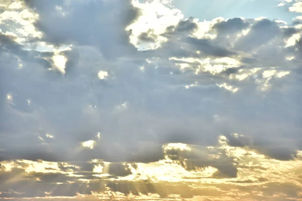 Wolken Zonsondergang Avondlucht Natuurlijke Achtergrond Hoge Kwaliteit Foto — Stockfoto