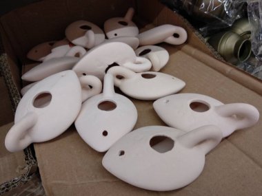 Yahudi bayramı için Hannuka hatıraları, seramik şamdanlar. Yüksek kalite fotoğraf