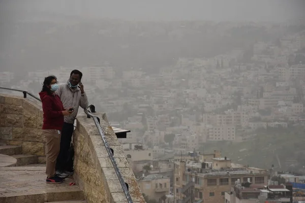 Stock image Jerusalem Israel 27 March 2021: view of the old city of the mosque on a foggy day. High quality photo