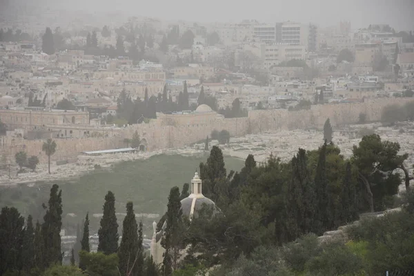 Jerusalén Israel Marzo 2021 Vista Ciudad Vieja Día Niebla Foto — Foto de Stock