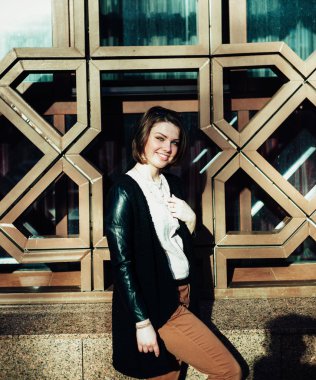 Bir kızın portresi.