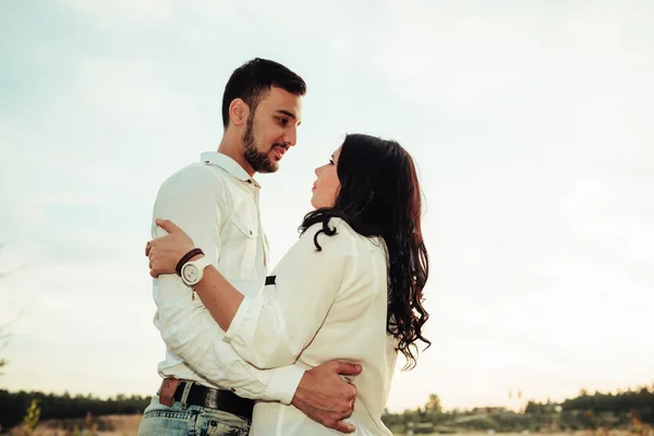 Hombre y mujer —  Fotos de Stock