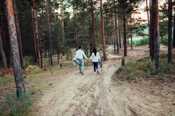 Man and woman — Stock Photo, Image