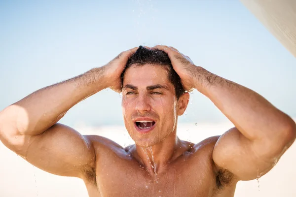 Nothing like a splash of cold water — Stock Photo, Image