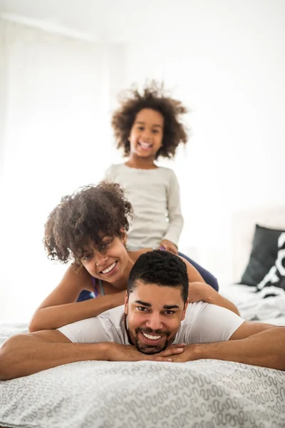 Familj ögonblicken tillsammans — Stockfoto