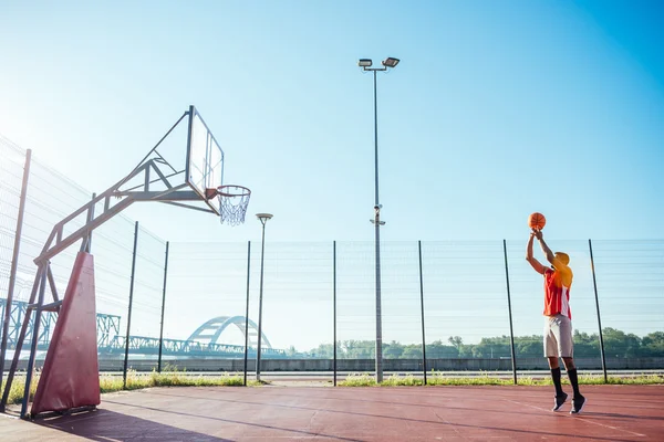 Showing his skills — Stock Photo, Image