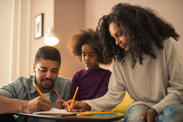 Learning from parents — Stock Photo, Image