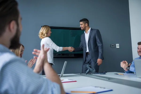 Du hast eine Beförderung! — Stockfoto