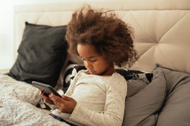 Bir Tablet üzerinde oyun oynamak