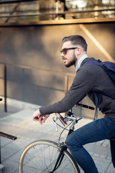 Hitting the streets — Stock Photo, Image