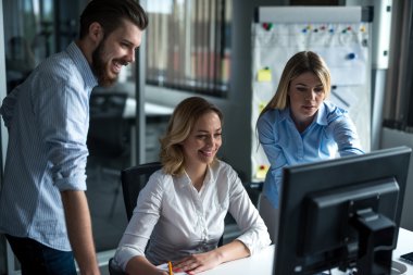 Birlikte çalışma arkadaşları