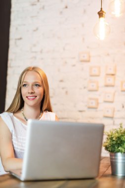 Ne zaman iş başlar