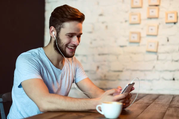 Coffee and wireless — Stock Photo, Image