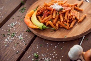 Bir makarna yemek zevk