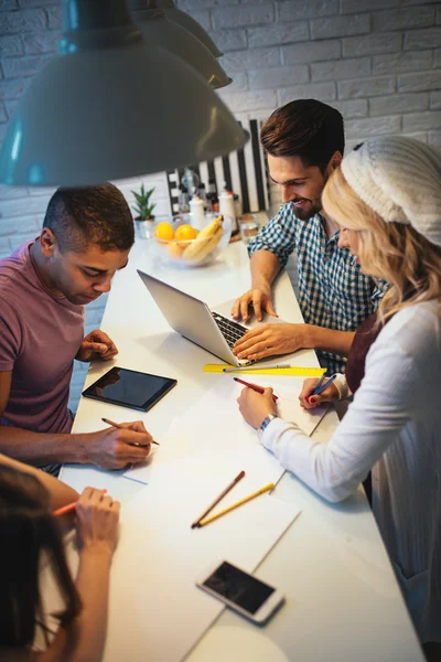 Gründung eines kleinen Unternehmens — Stockfoto