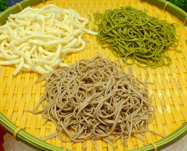 De nauwe weergave van Japanse soba noedels — Stockfoto