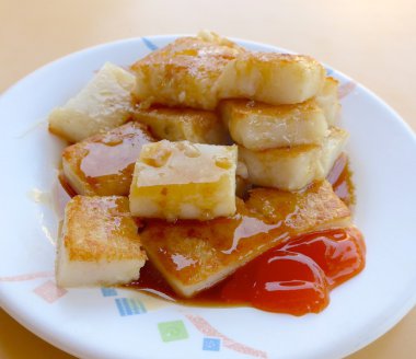 Turp pasta portre Tayvan sos ile