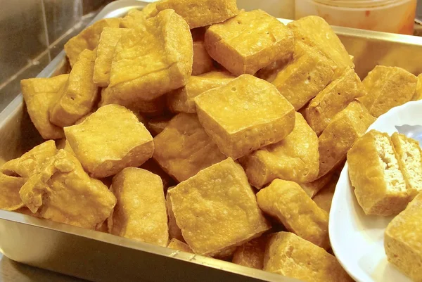 Stinky tofu - very famous snack at night market — Stock Photo, Image