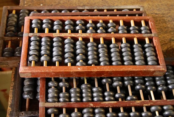 The close view of Chinese abacus for calculation — Stock Photo, Image