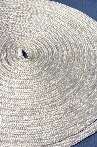 The close view of rope on the ship deck — Stock Photo, Image
