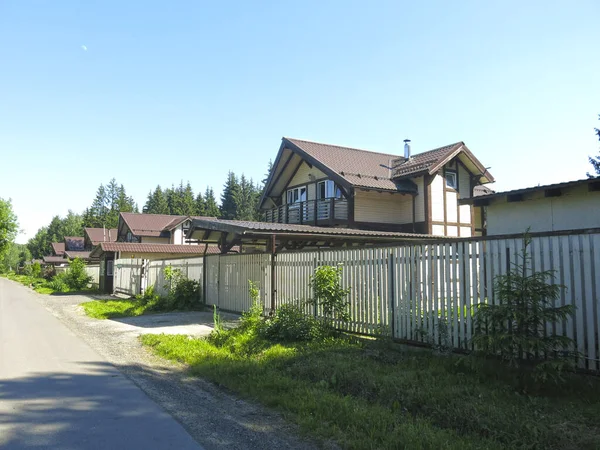 Casas Privadas Acogedoras Suburbanas Cerca Moscú Verano — Foto de Stock