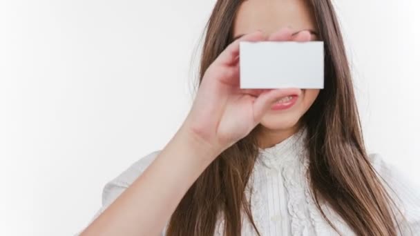 Concept marketing - femme montrant la carte de visite — Video