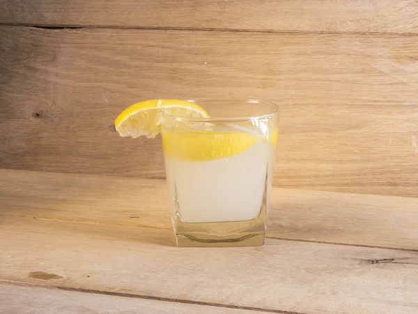 Lemonade glass wood — Stock Photo, Image