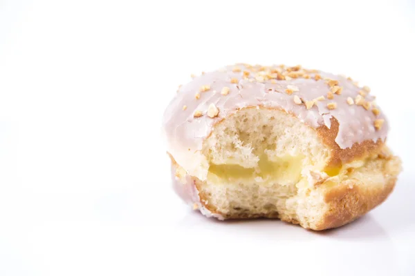 白色背景上的孤立的新鲜 jummy 甜甜圈 — 图库照片
