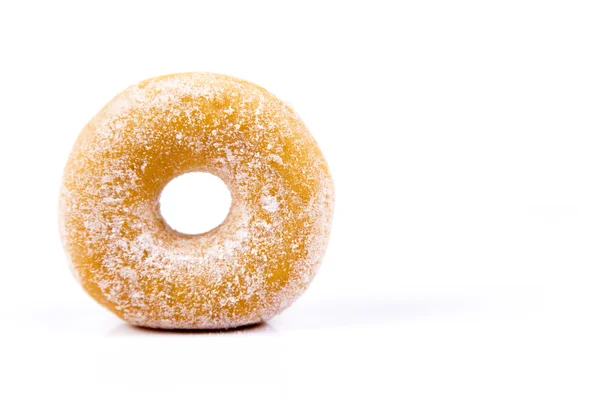 Rosquillas frescas y aisladas sobre fondo blanco —  Fotos de Stock