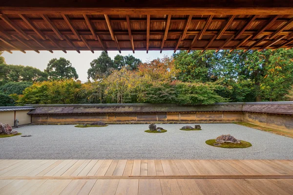 Zen Rock Garden w świątyni Ryoanji — Zdjęcie stockowe