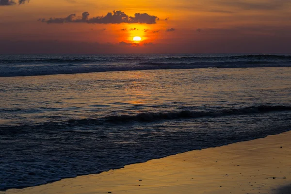 Sonnenuntergang am Meer — Stockfoto