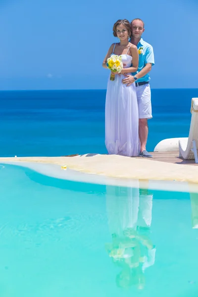 Ceremonia de boda en la línea de costa tropical —  Fotos de Stock