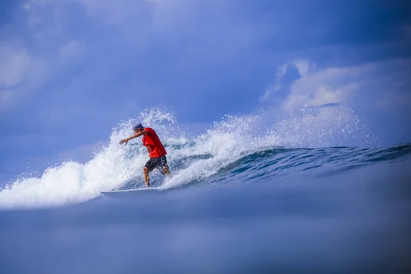 Surfer on Amazing Blue Wave — Fotografie, imagine de stoc