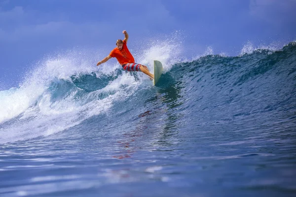 Surfer on Amazing Blue Wave — Stock Photo, Image