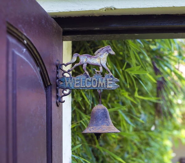 Metal sign welcome. — Stock Photo, Image