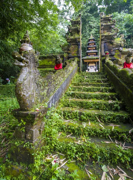 Templo de Bali en Ubud, Indonesia — Foto de Stock