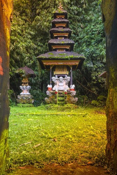 Templo de Bali em Ubud, Indonésia — Fotografia de Stock