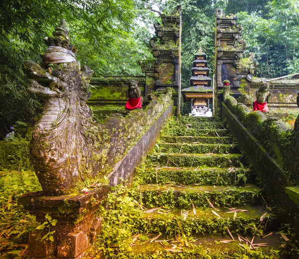 Templo de Bali em Ubud, Indonésia — Fotografia de Stock