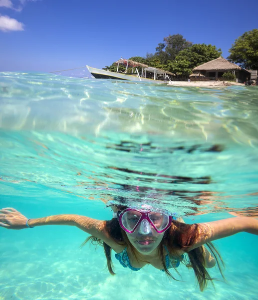 Underwater Portrait of a Yong Woman — Stock Photo, Image