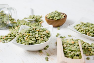 Yeşil bezelye tohumları