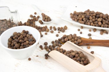 Yenibahar tohum yığınları