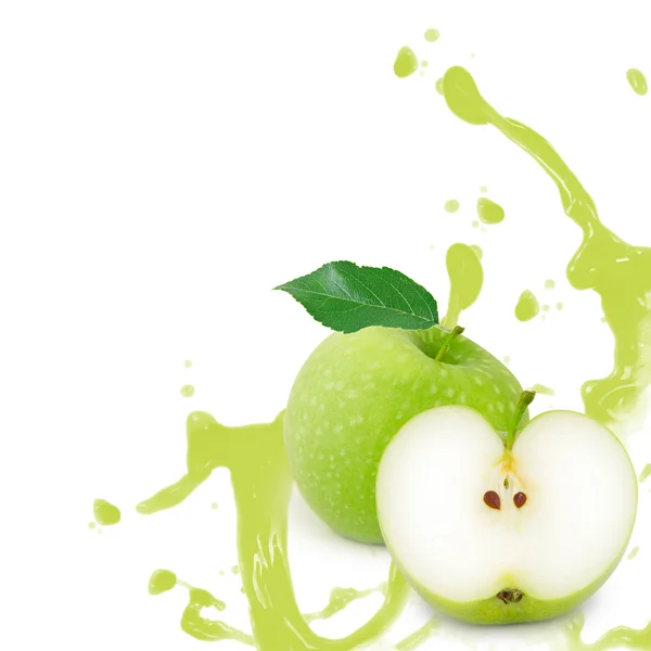 Salpicadura de manzana verde — Foto de Stock