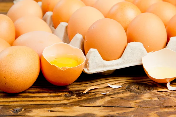 Eggs in a box — Stock Photo, Image