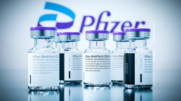 Pfizer Biontech Mrna Type Covid Vaccine Vial — стокове фото