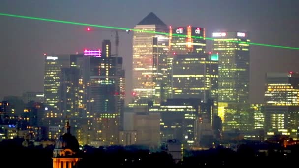 LONDON, UK - OCTOBER 31, 2015: Canary Wharf night view with painted hall and Royal chapel — Stock Video