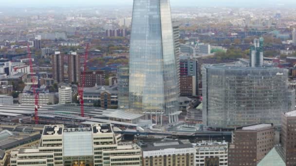 2015 年 1 月 27 日，英国伦敦 ︰ 伦敦金融城、 泰晤士河和碎片 — 图库视频影像