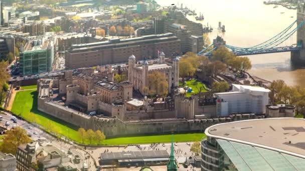 LONDRES, Reino Unido - NOVEMBRO 4, 2015: Torre de Londres, vista do 35 andar — Vídeo de Stock