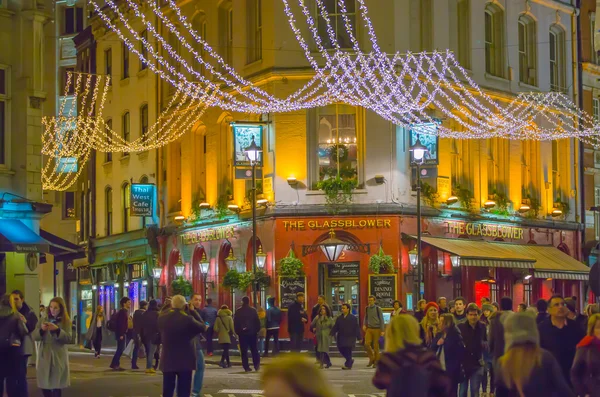 Weihnachtsbeleuchtung an der Regent Street. London — Stockfoto
