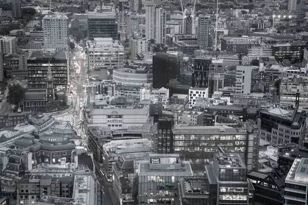 Vista de Londres al atardecer desde el piso 32 — Foto de Stock